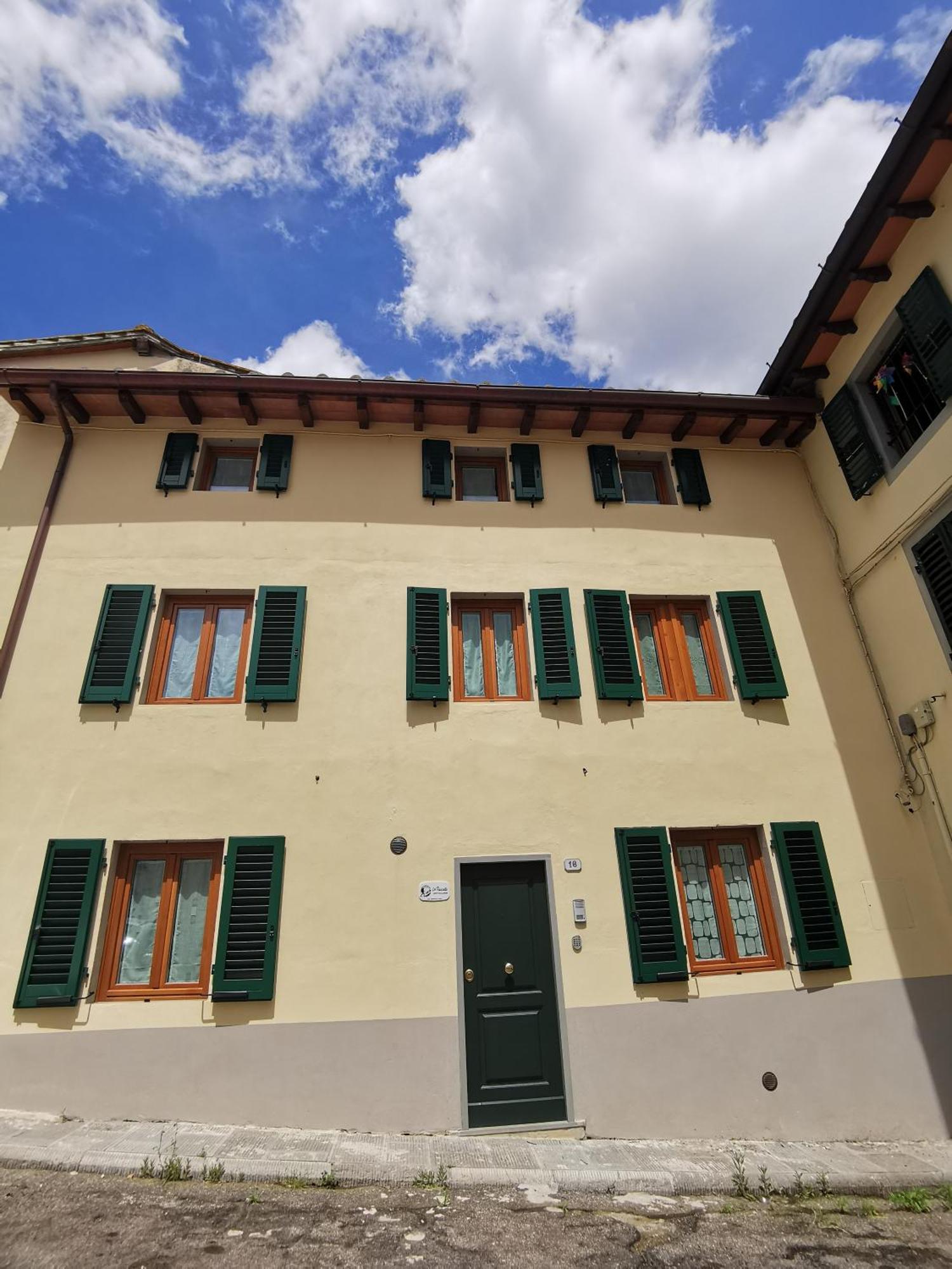 La Piazzetta - Affittacamere San Piero a Sieve Exteriör bild