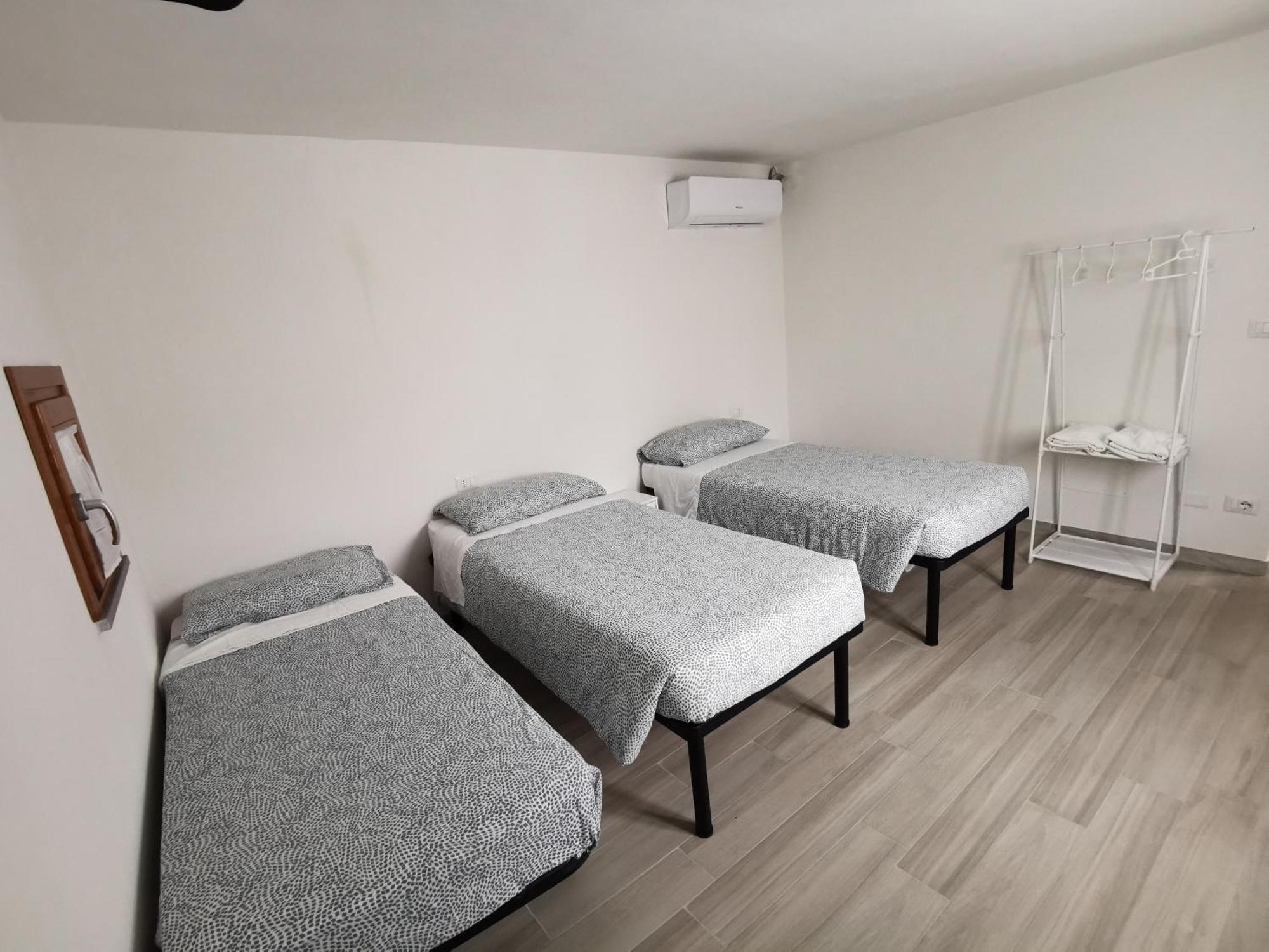 La Piazzetta - Affittacamere San Piero a Sieve Exteriör bild